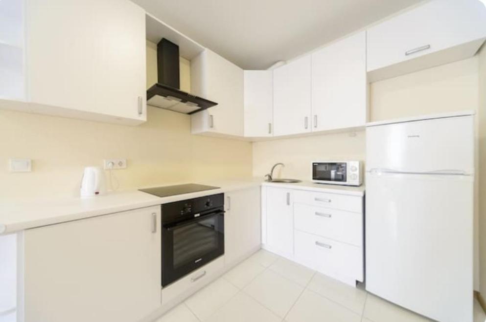 Apartamento Loft Smart House Kiev Exterior foto